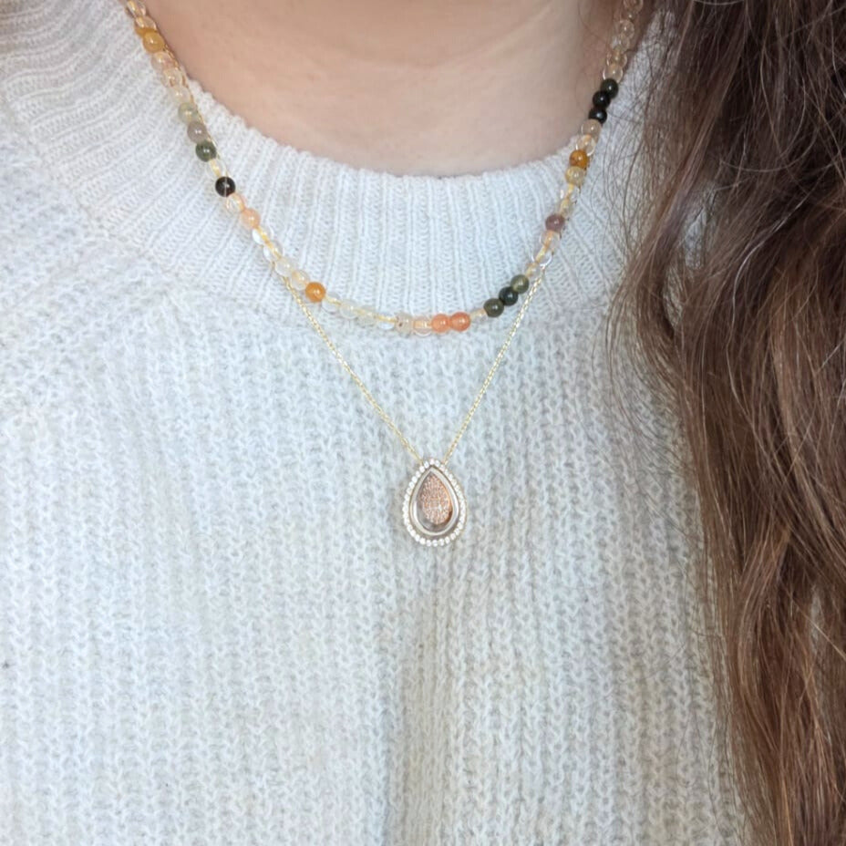 Pre-owned 14k gouden ketting met tri-color hanger