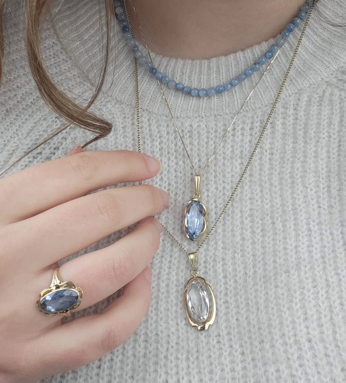Vintage 14k gold pendant with topaz
