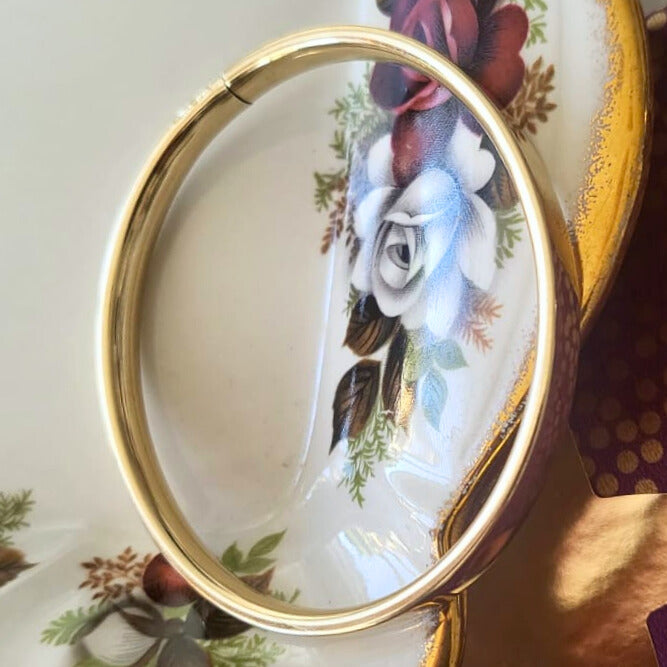 Vintage 14k gold bangle