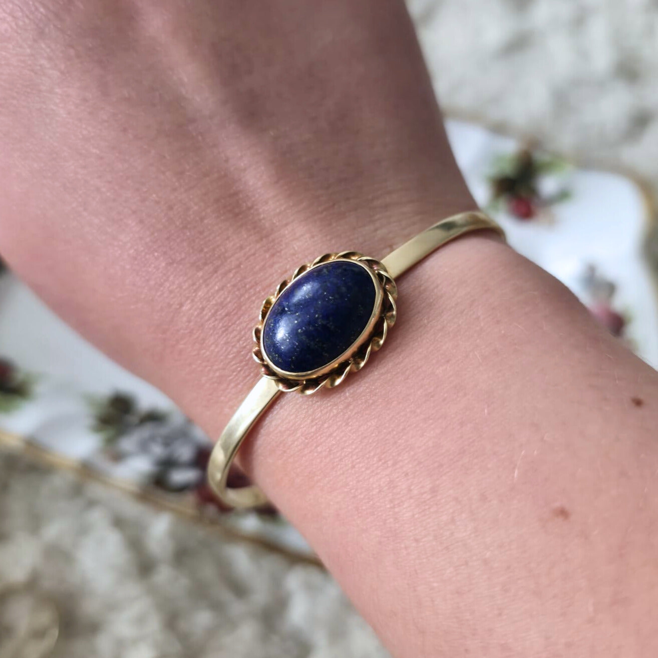 Vintage 14k gold lapis lazuli bracelet