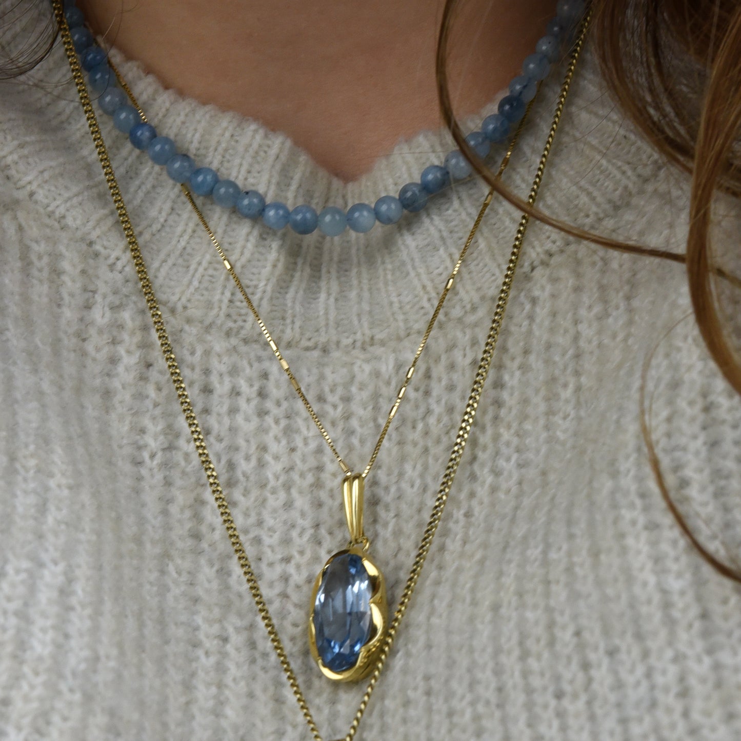 Vintage 14k gold pendant with topaz