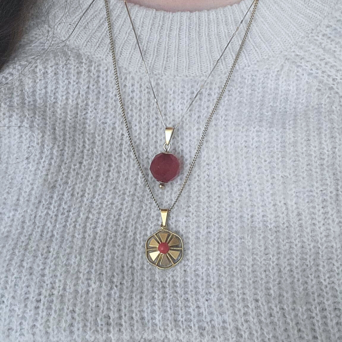 Vintage 14k gouden hanger bloedkoraal