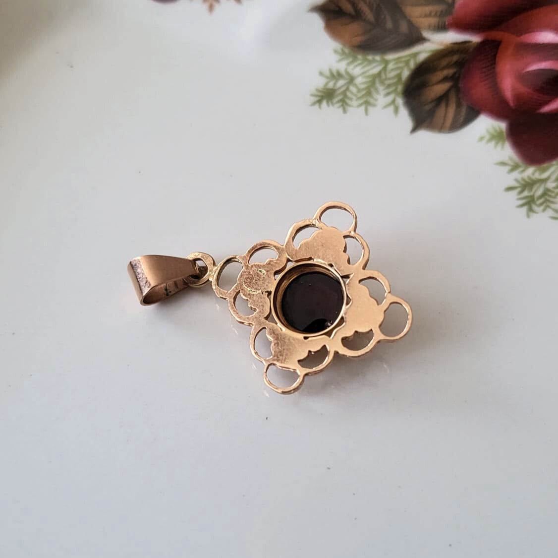 Vintage 14k rosé gouden hanger met granaat
