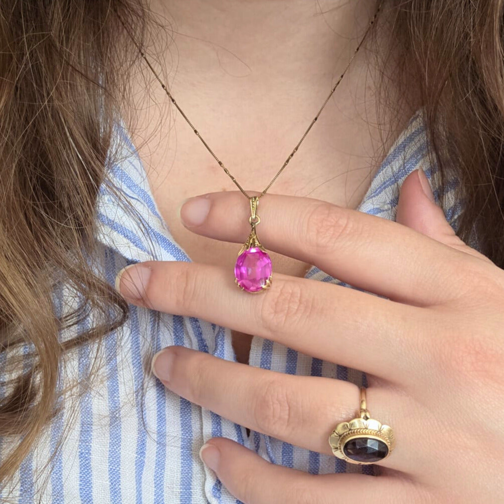 Vintage 14k gold pendant with ruby