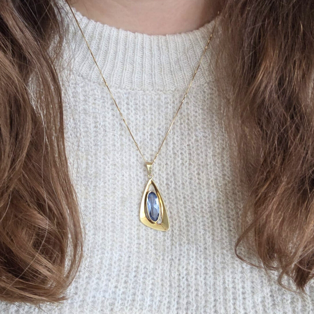 Vintage 14k gold pendant with topaz abstract