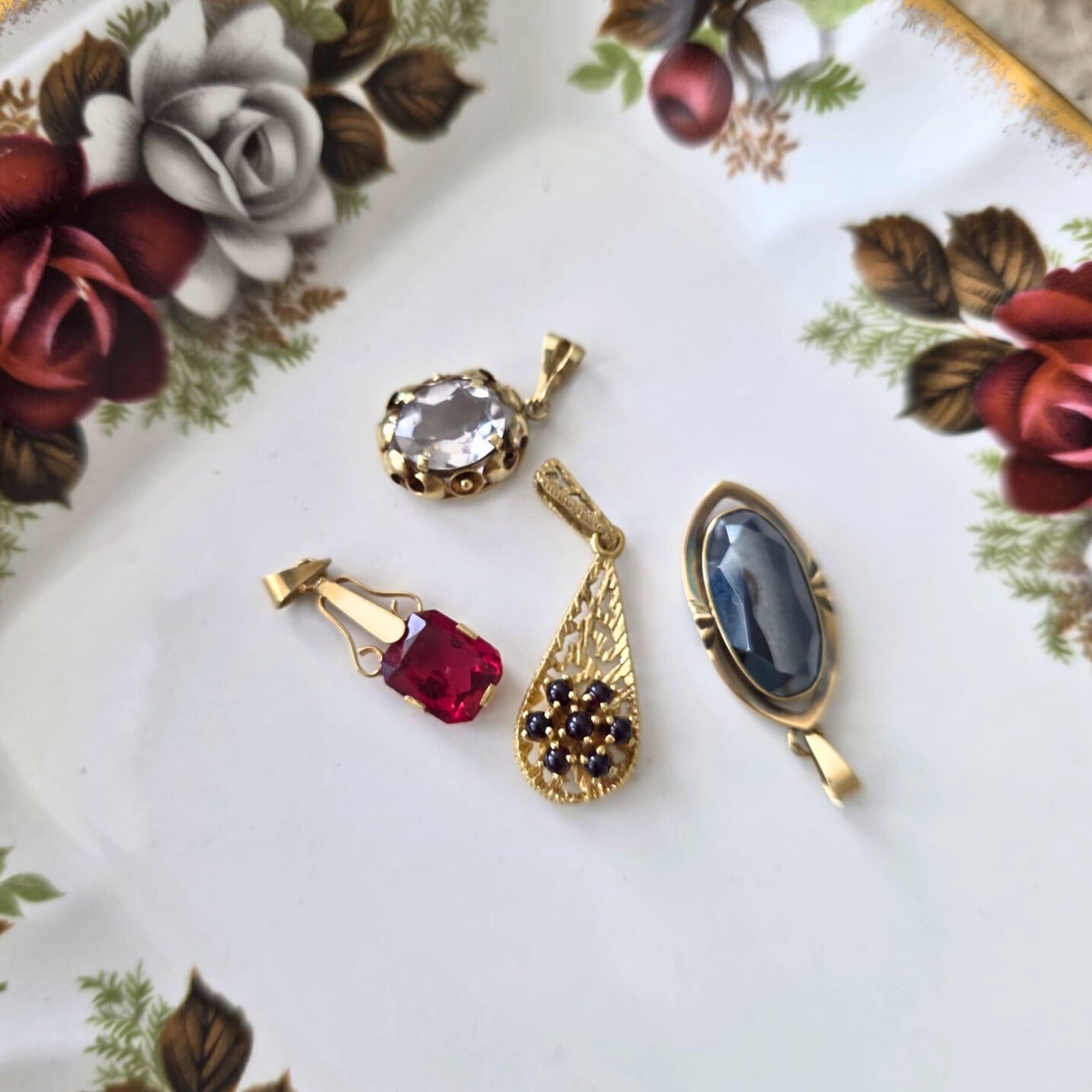 Vintage 14k gouden hanger met hematiet