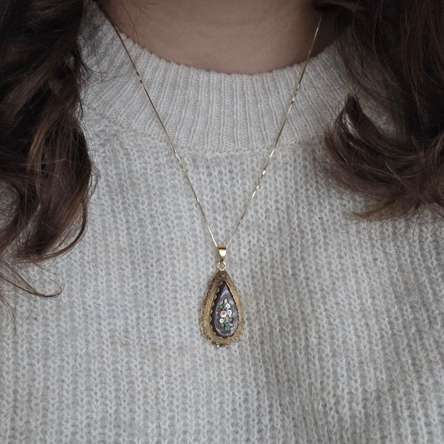 Antieke 14k gouden hanger met goudsteen en micromozaïek