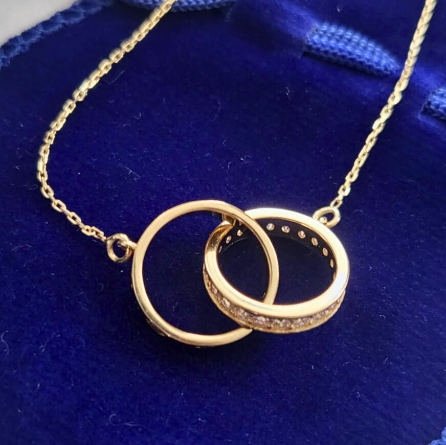 Pre-owned 14k gold chain connected