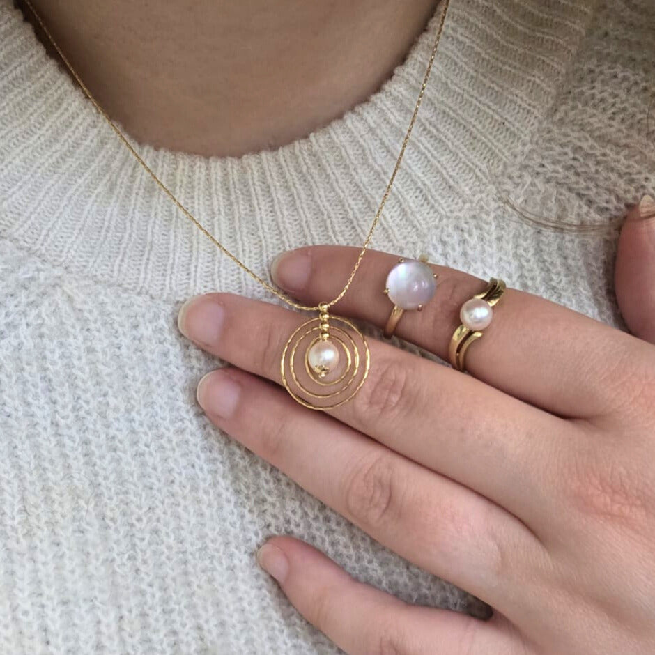 Vintage 14k gold ring with pearl