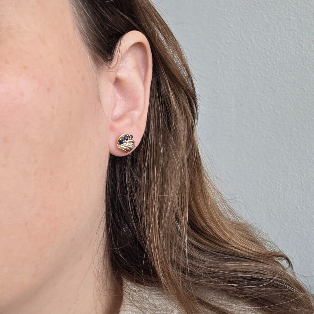 Vintage 14k gold stud earrings with sapphires and diamonds