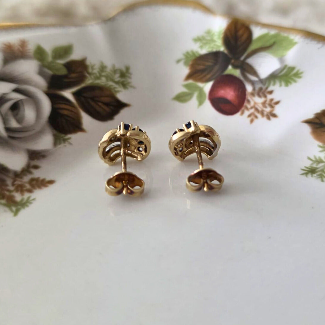 Vintage 14k gold stud earrings with sapphires and diamonds