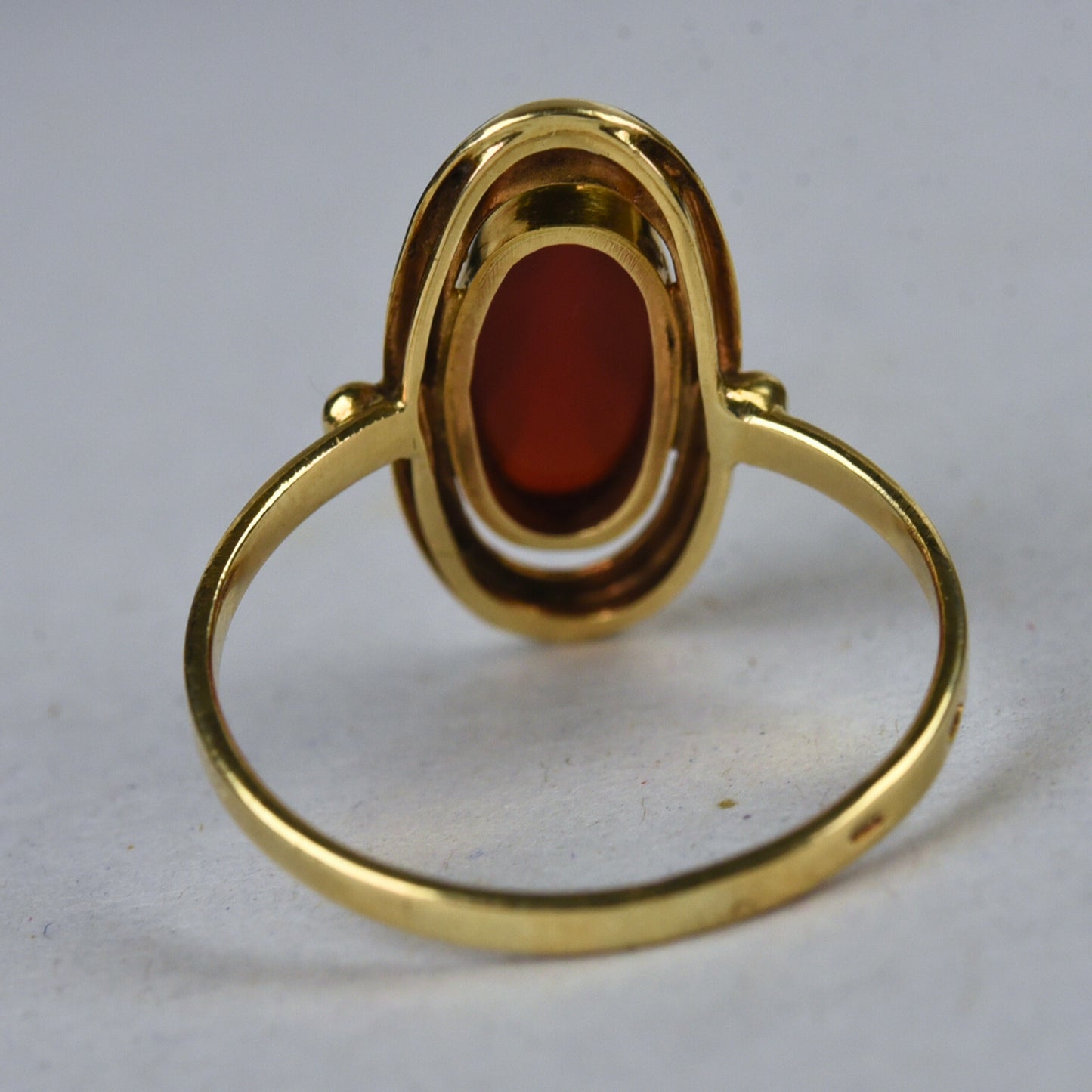 Vintage 14k gold ring with carnelian
