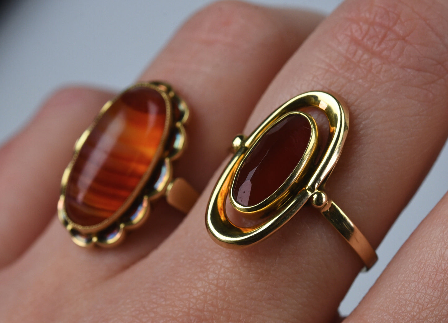 Vintage 14k gold ring with carnelian