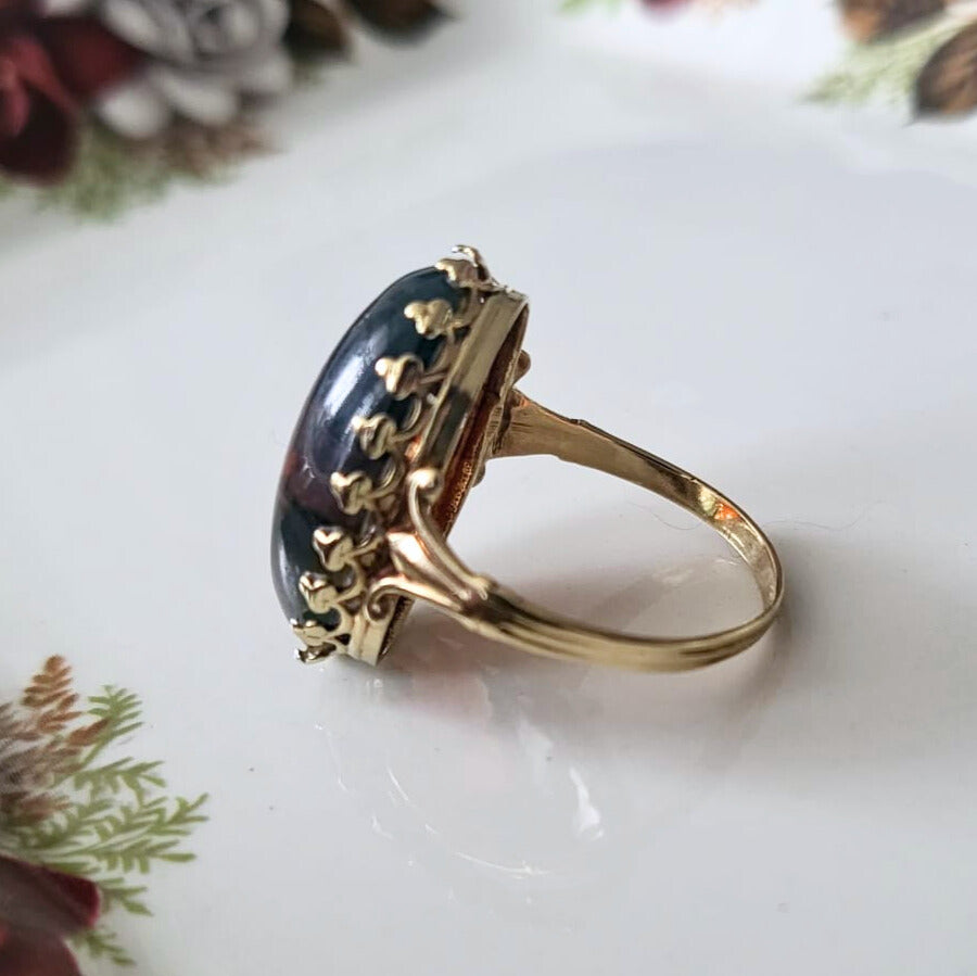 Vintage 10k gold ring with moss agate