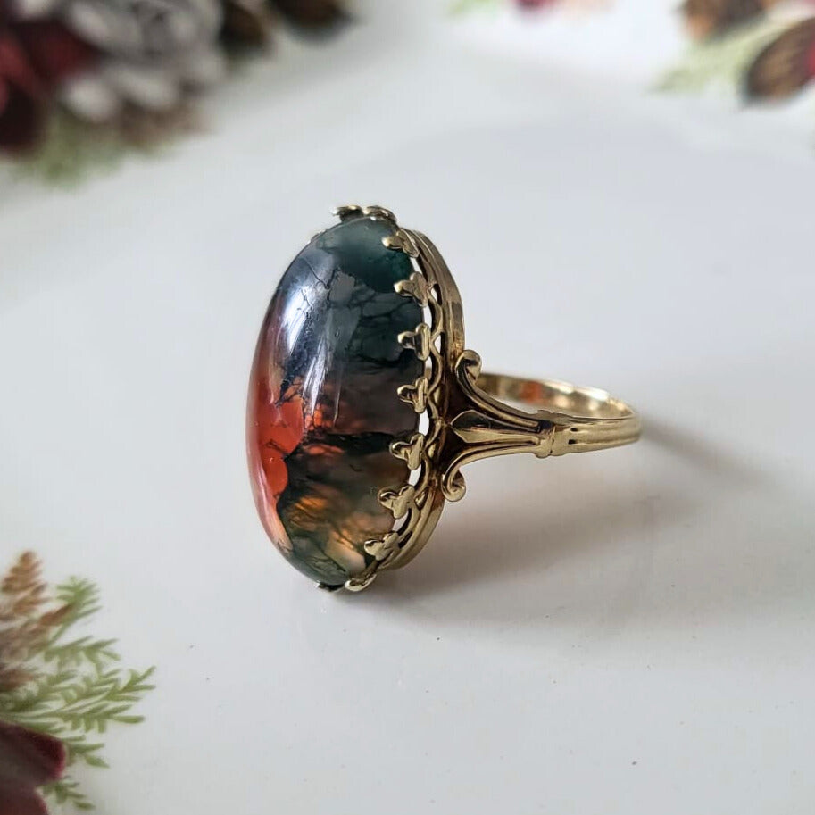 Vintage 10k gold ring with moss agate