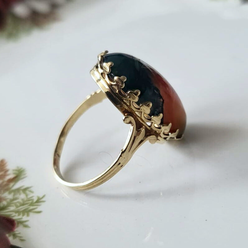 Vintage 10k gold ring with moss agate