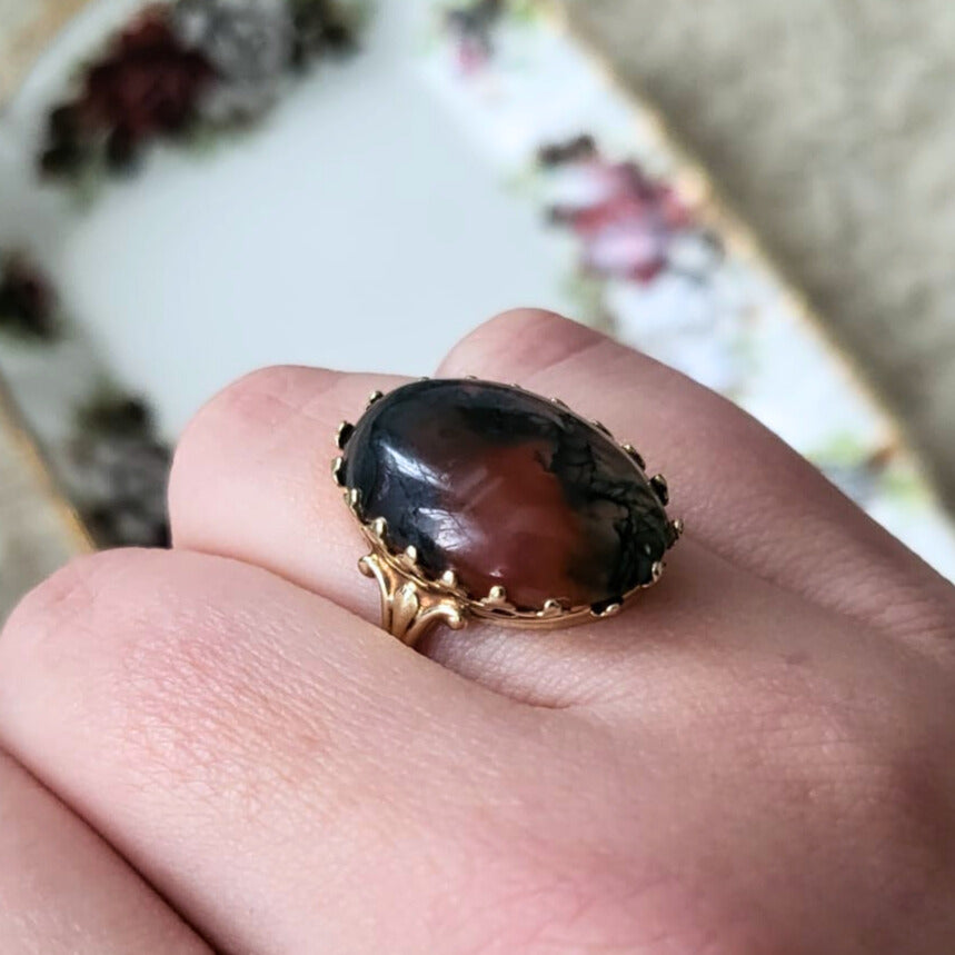 Vintage 10k gold ring with moss agate