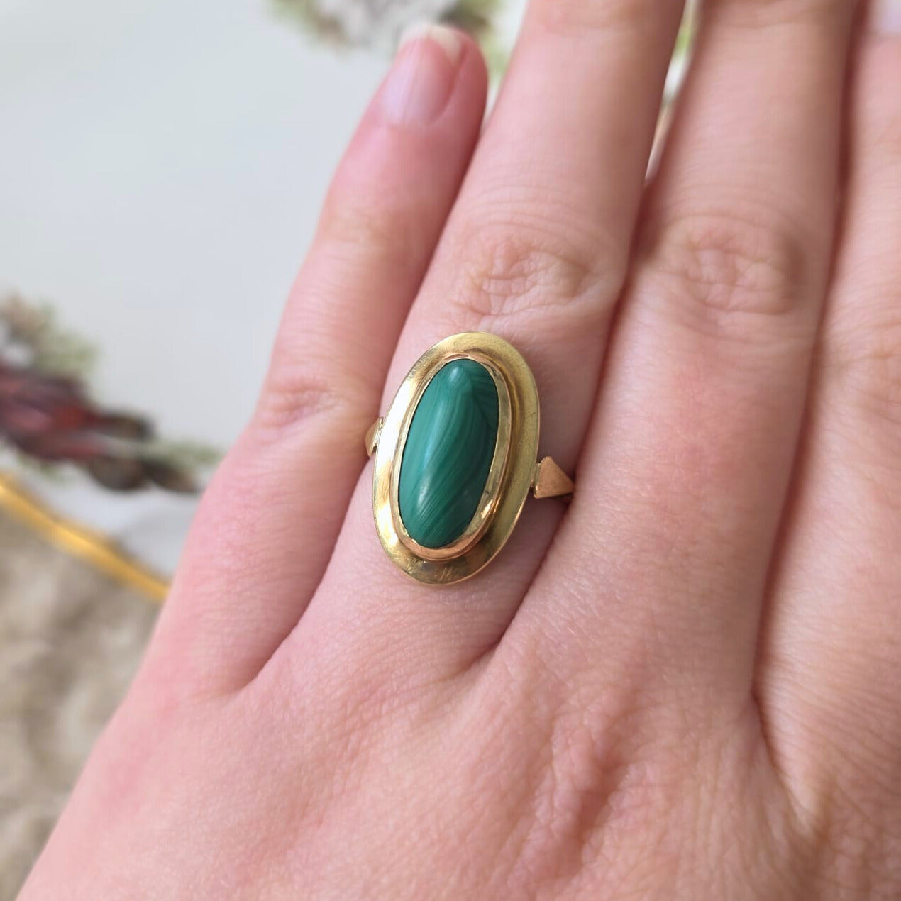 Vintage 14k gold ring with malachite