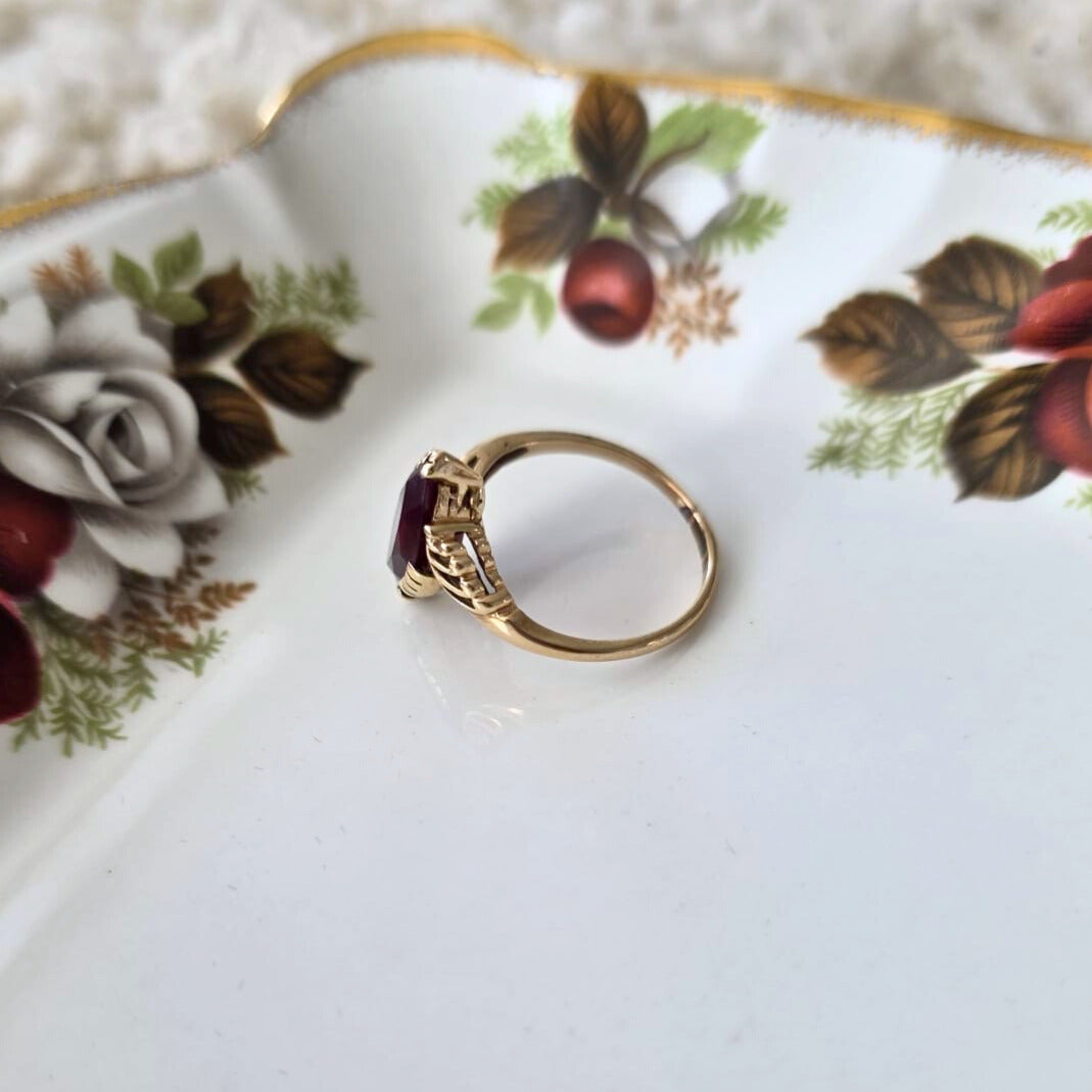 Vintage 14k gouden ring met robijn