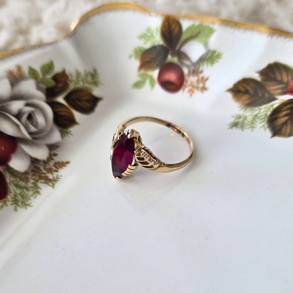 Vintage 14k gouden ring met robijn
