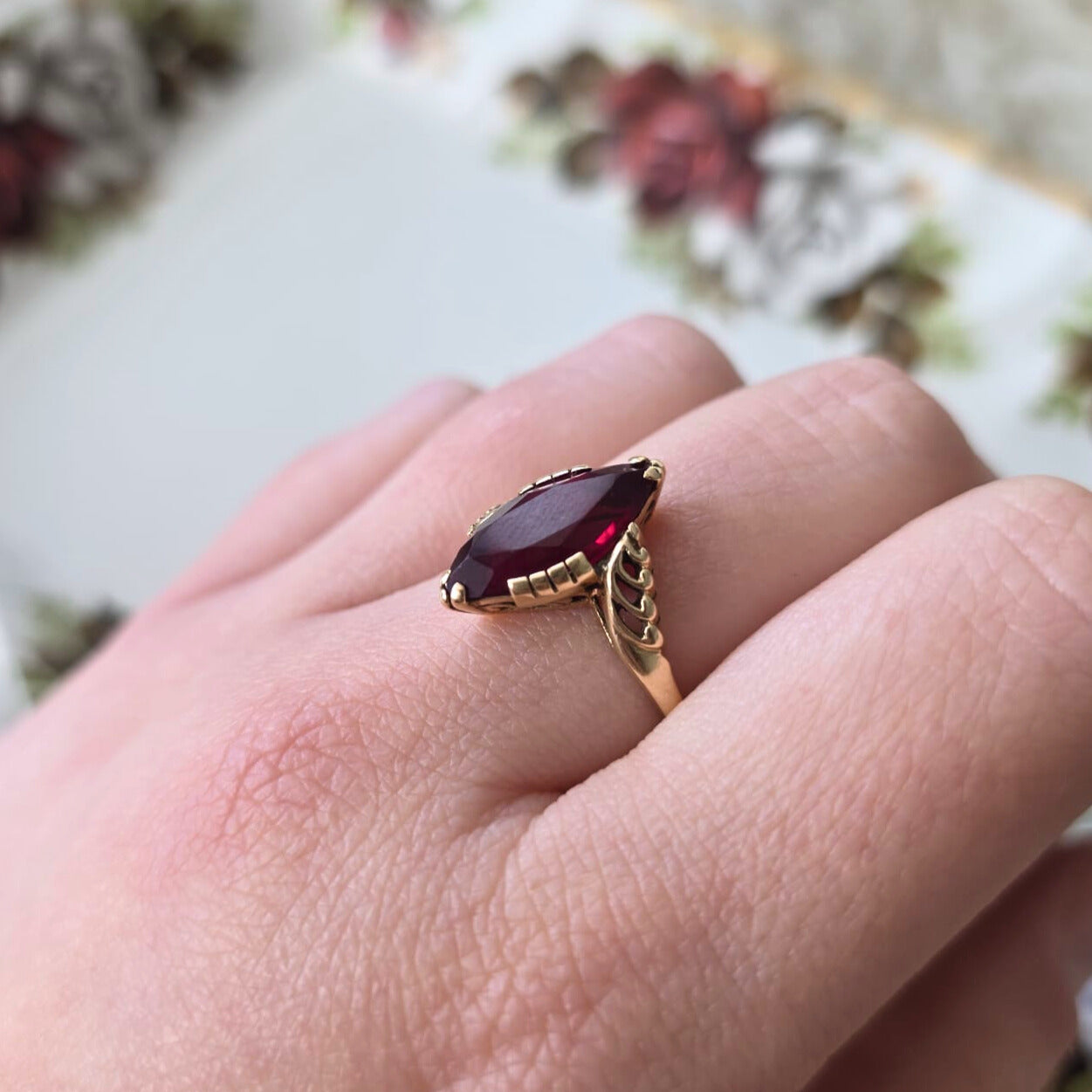 Vintage 14k gouden ring met robijn