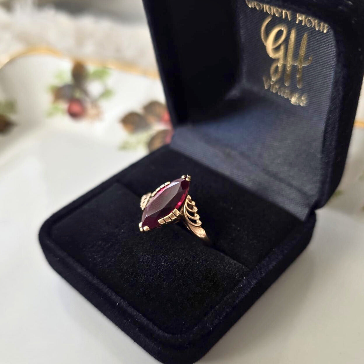 Vintage 14k gouden ring met robijn