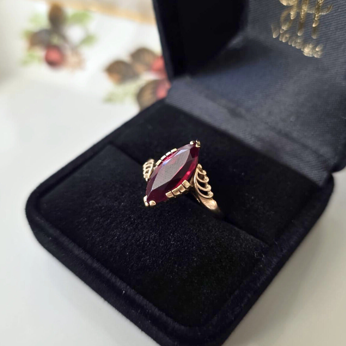Vintage 14k gouden ring met robijn