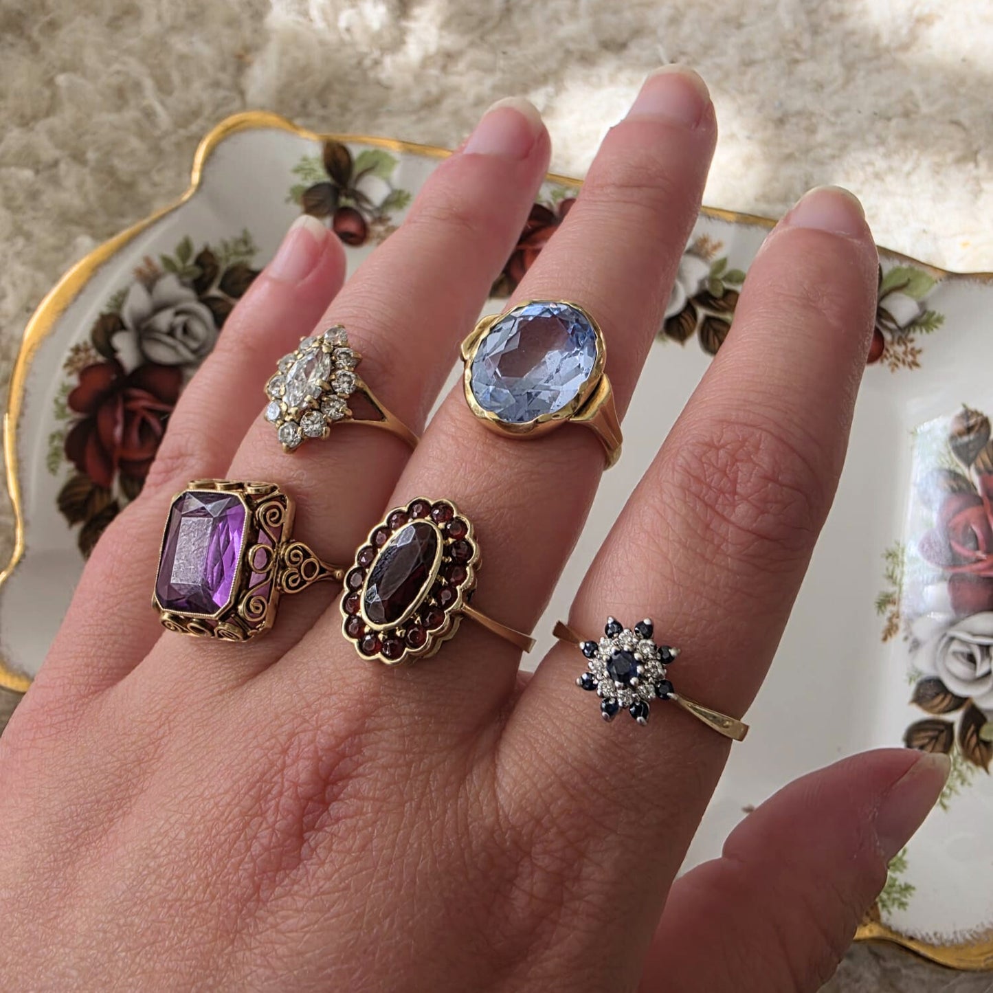 Vintage 8k ring met granaat