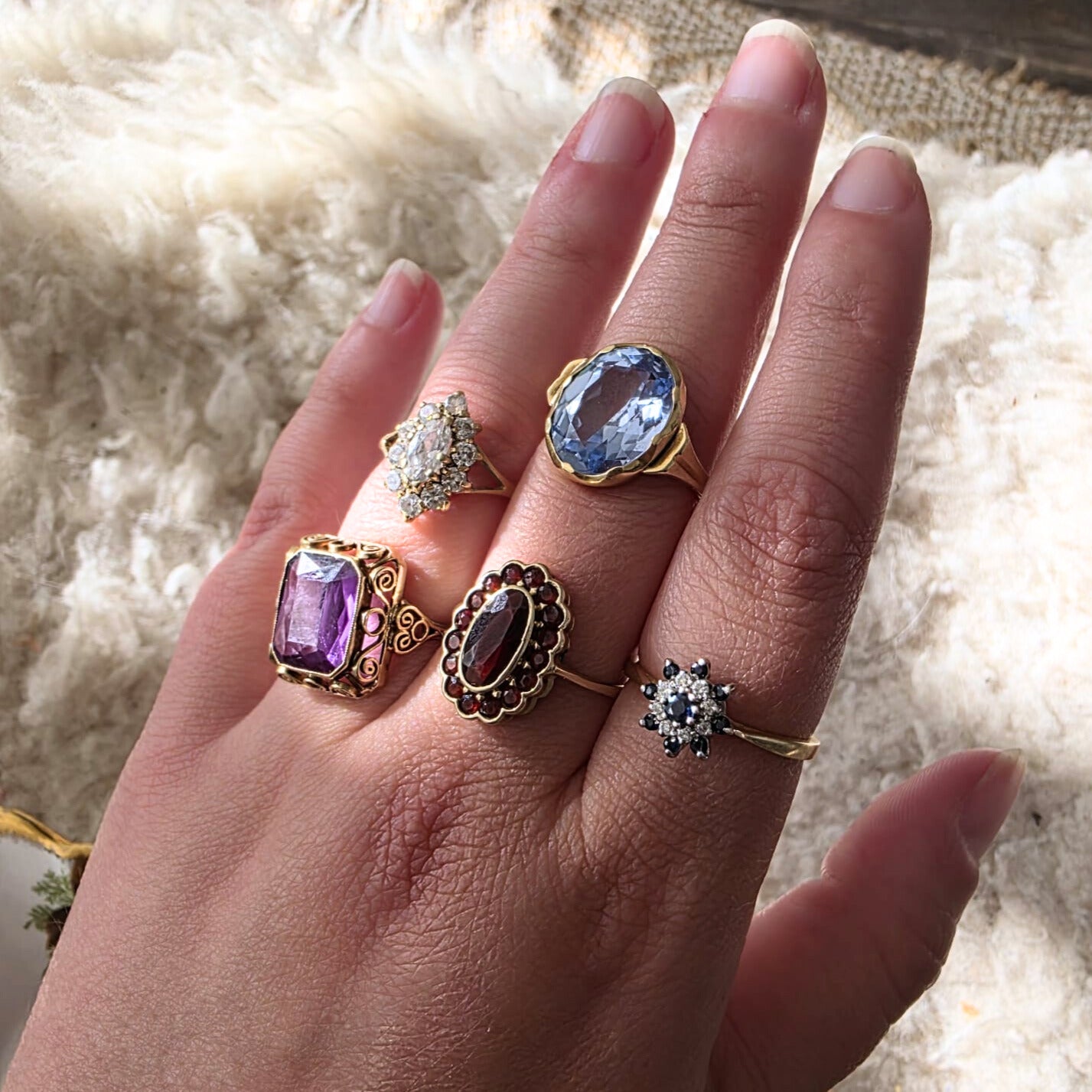 Vintage 8k ring met granaat