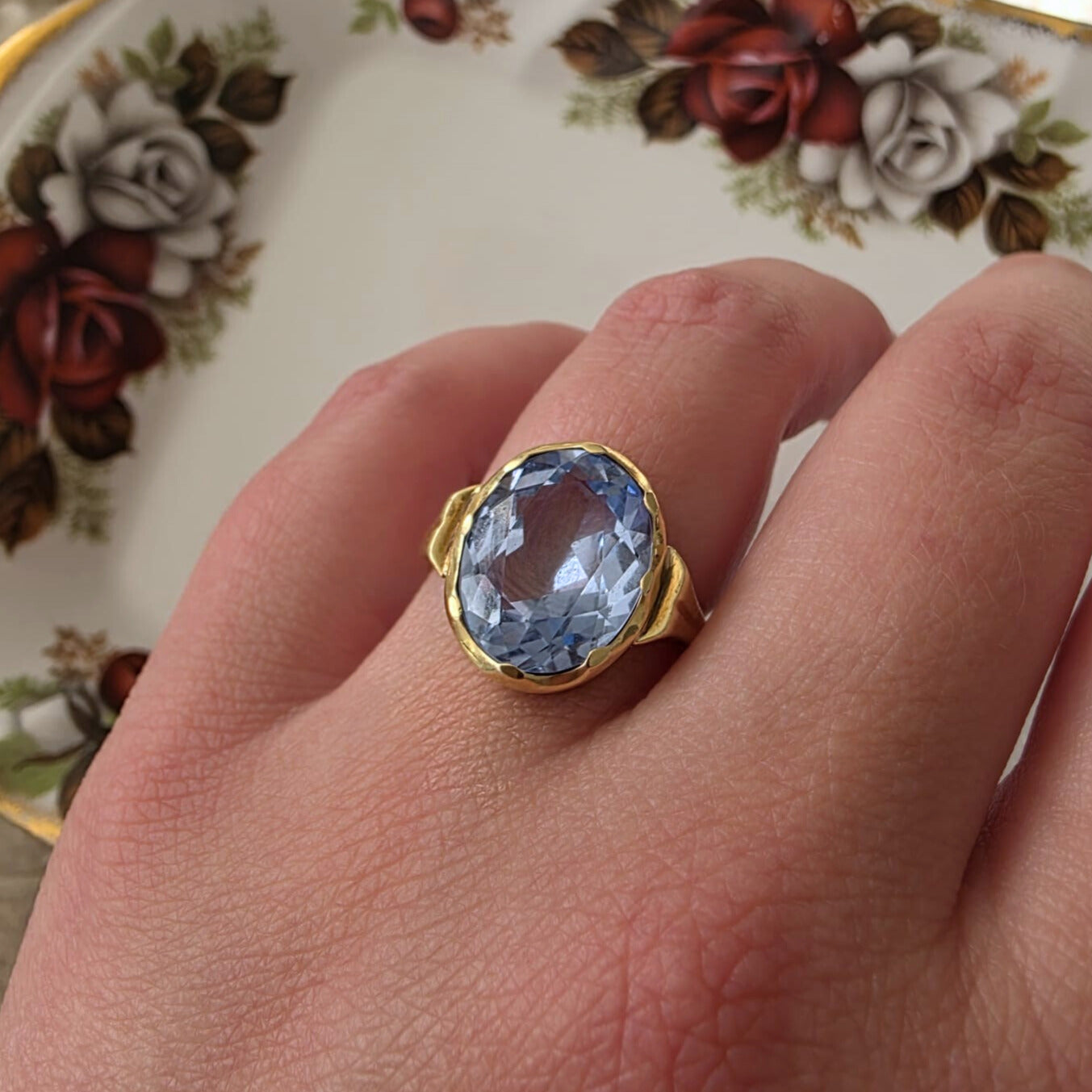 Vintage 14k gold ring with topaz