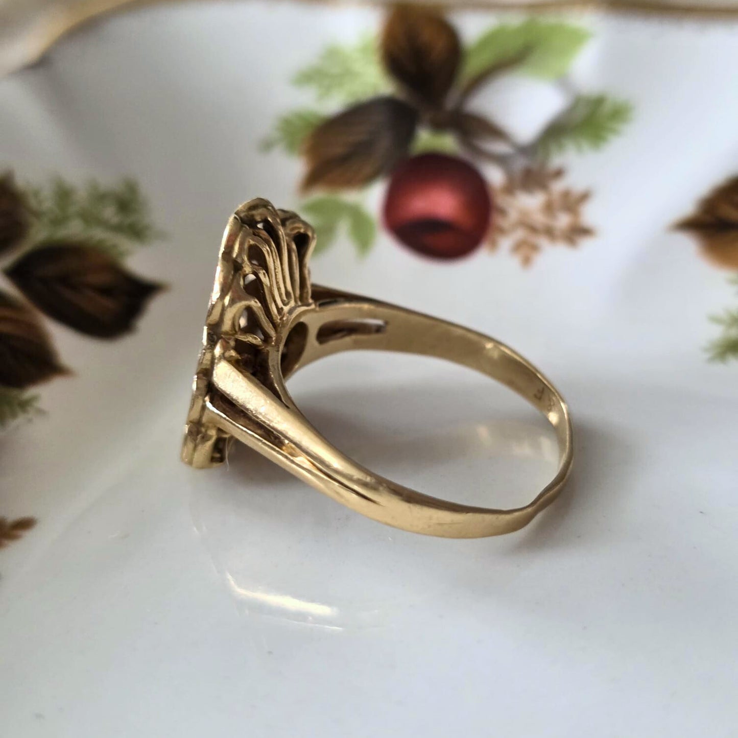 Vintage 14k gouden ring met 18 diamanten