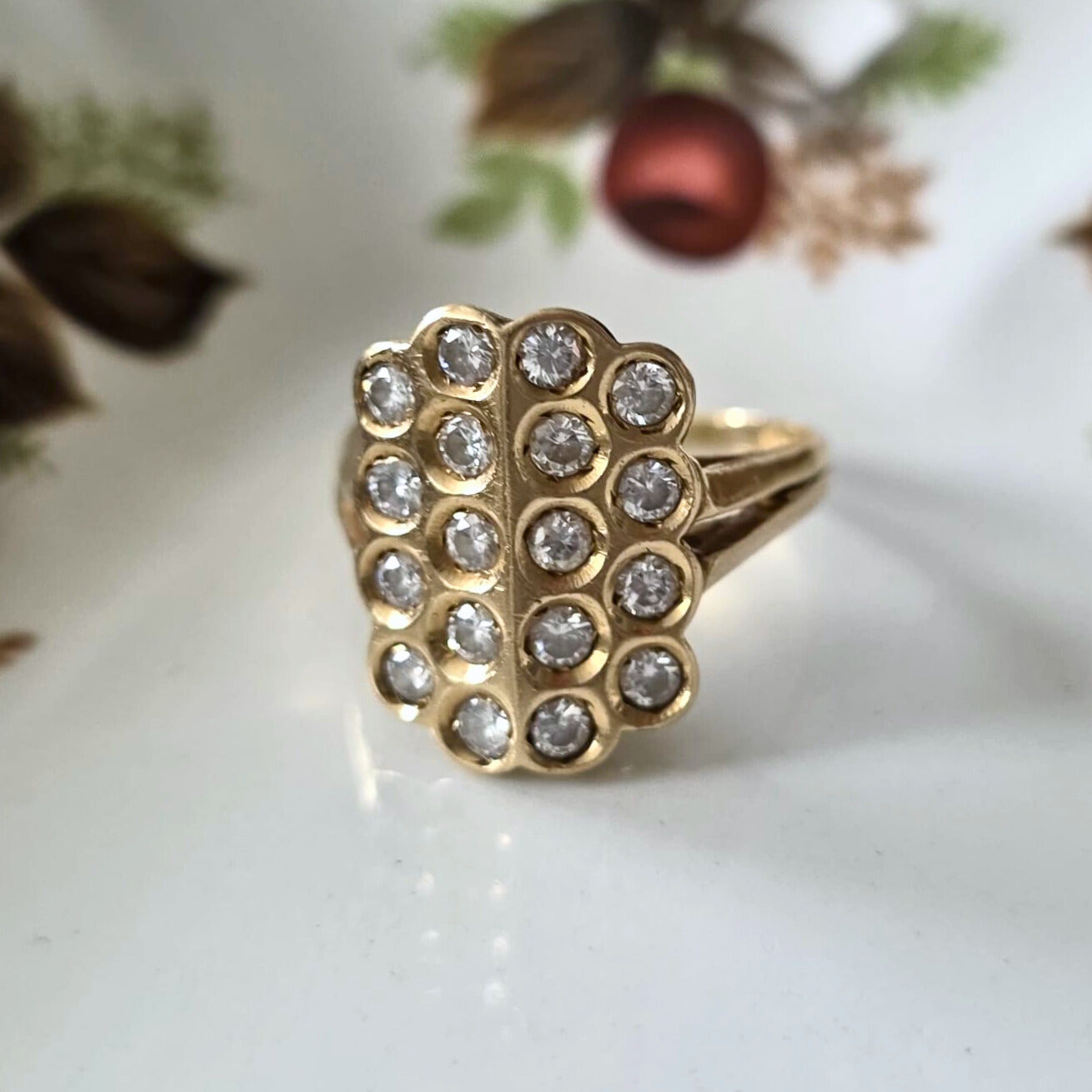 Vintage 14k gouden ring met 18 diamanten