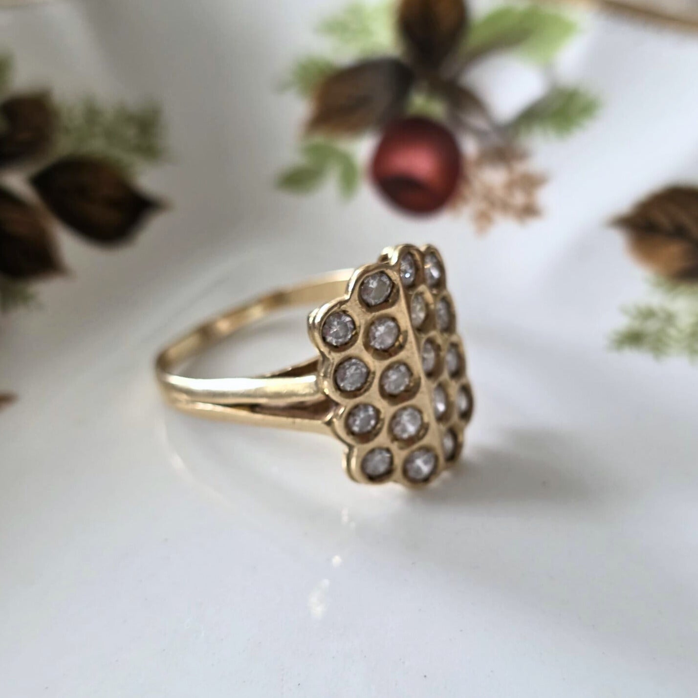 Vintage 14k gouden ring met 18 diamanten