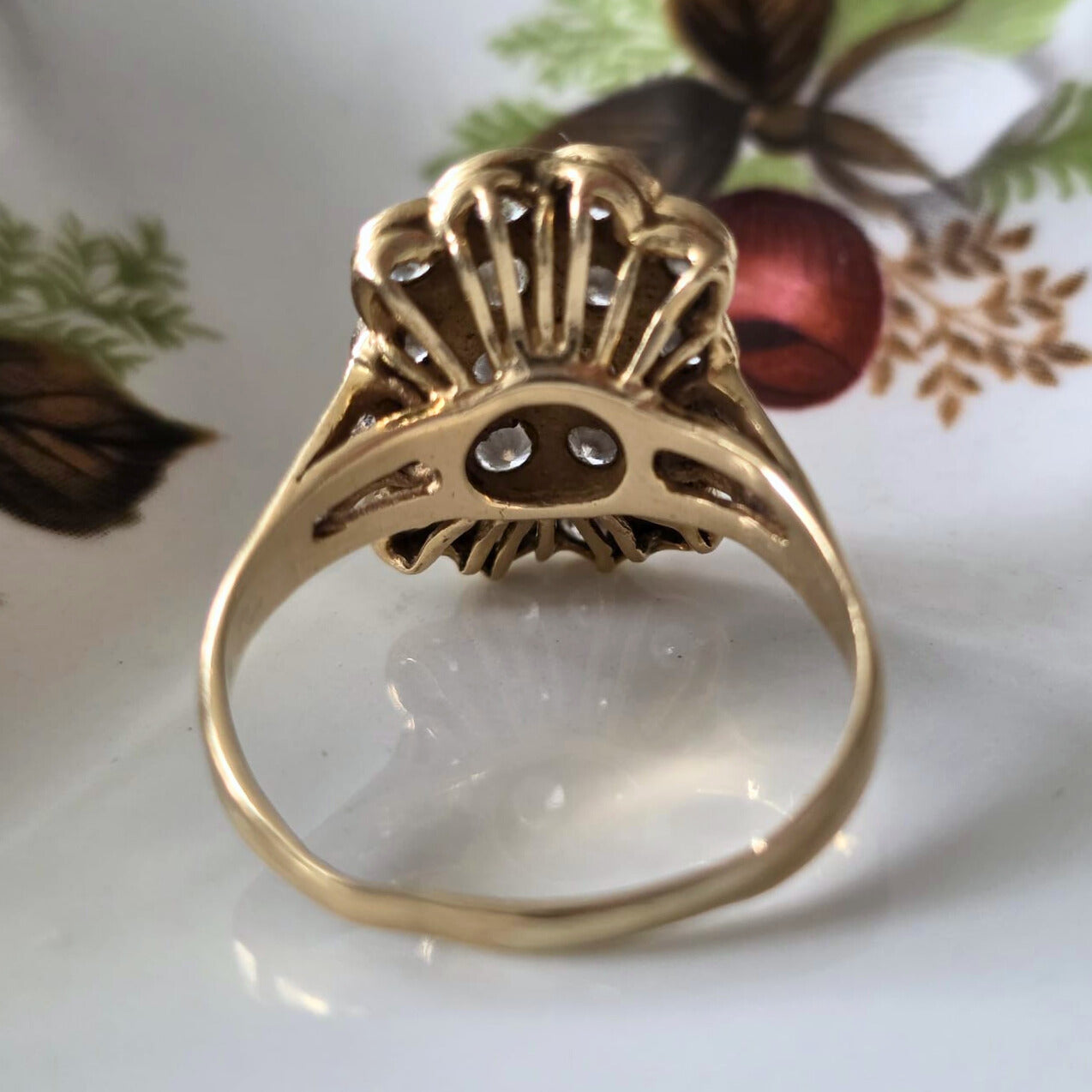 Vintage 14k gouden ring met 18 diamanten