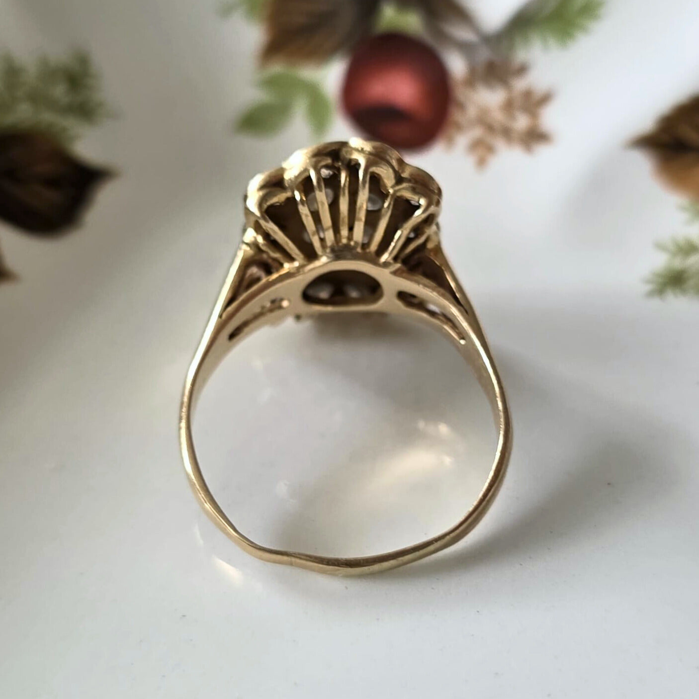 Vintage 14k gouden ring met 18 diamanten