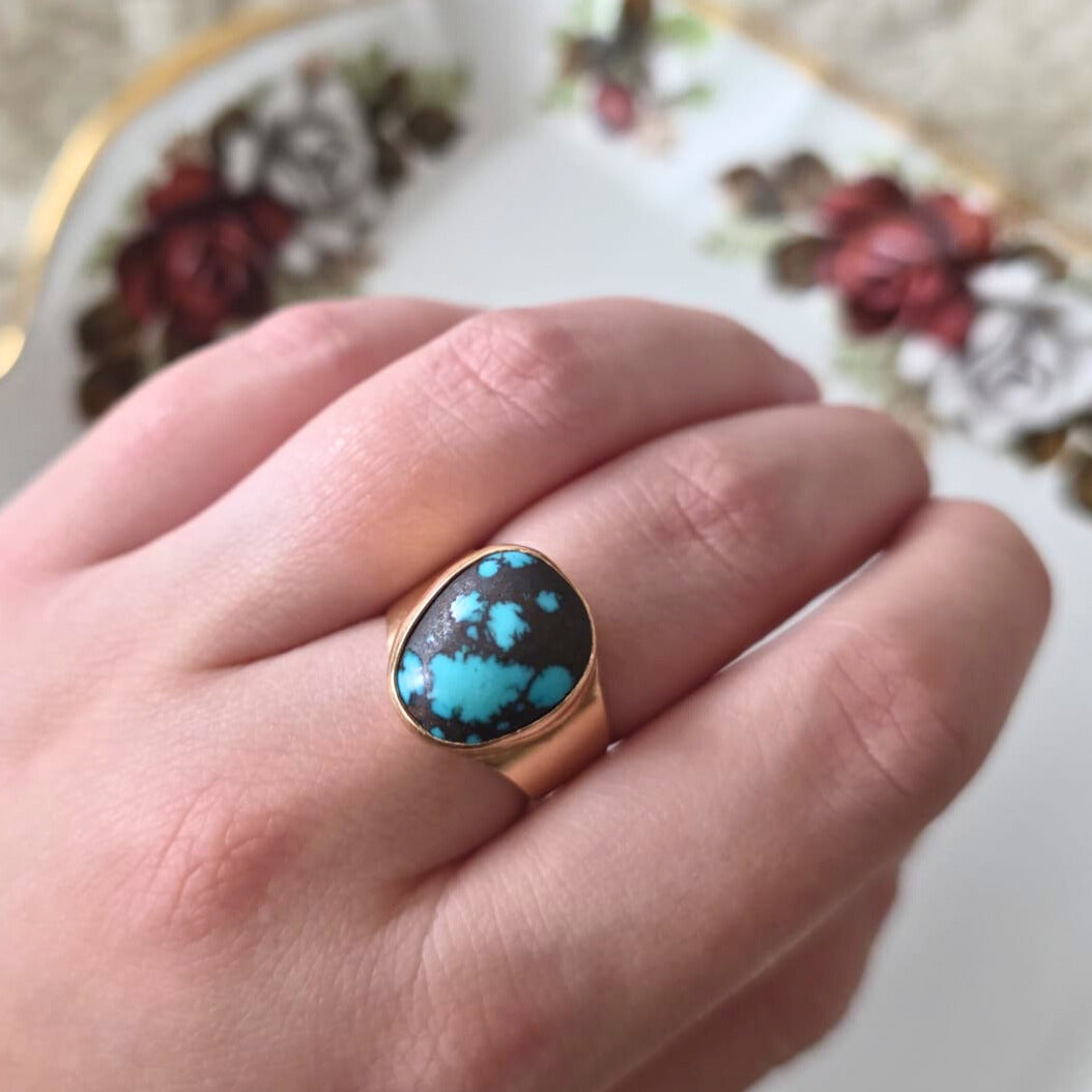 Vintage 14k rose gold ring with turquoise