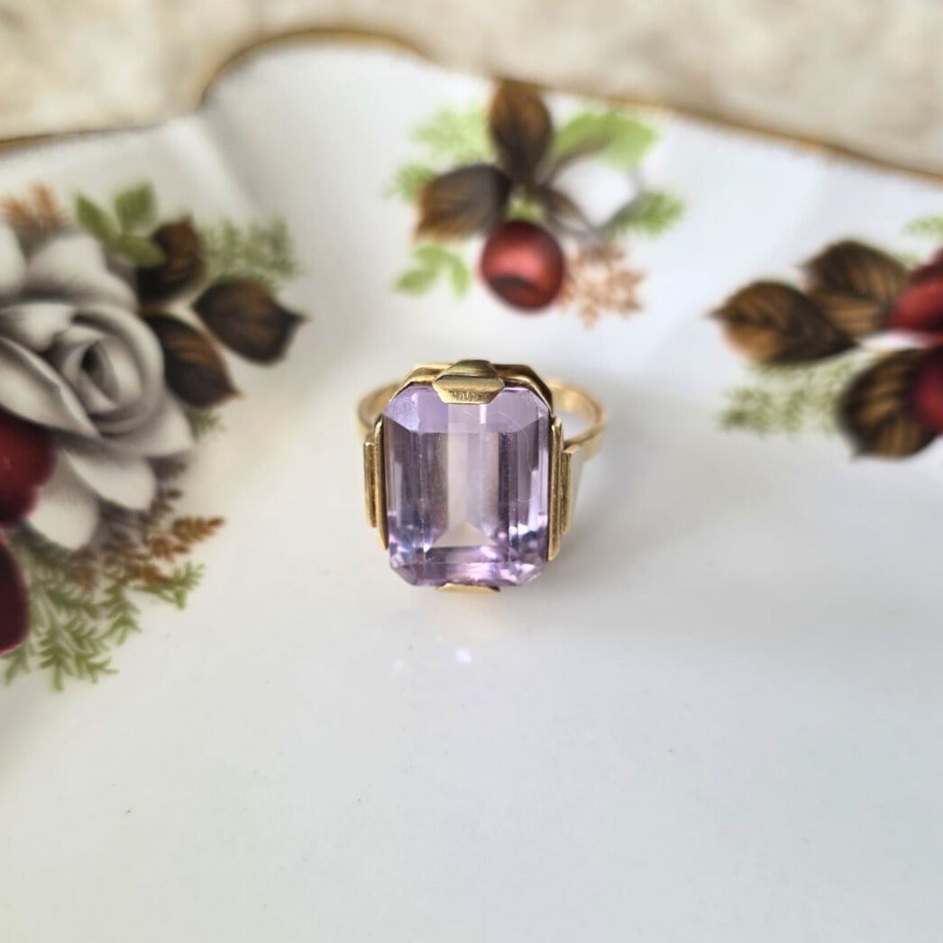 Vintage 14k gold ring with kunzite