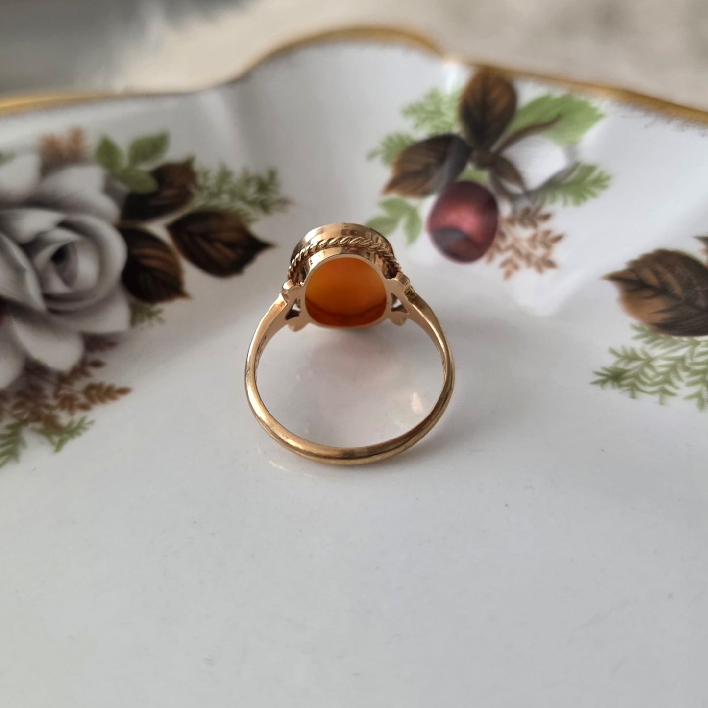 Vintage 14k gouden ring camee met gravure