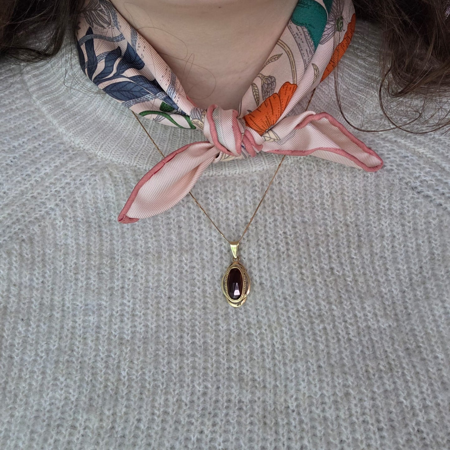 Vintage 14k gouden hanger met granaat