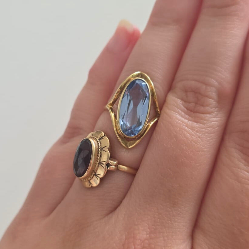 Vintage 14k gold ring with topaz