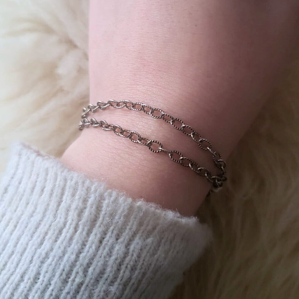 Barse Silver Chain Braid Detail