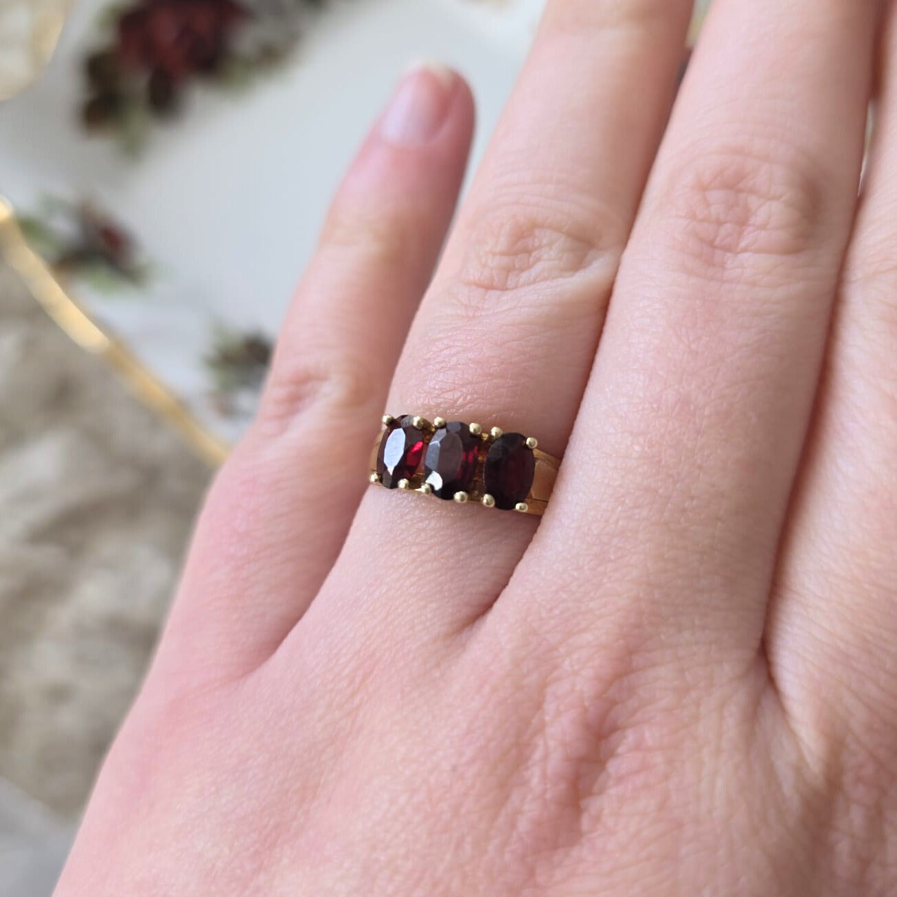 Vintage 8k gouden ring met granaat
