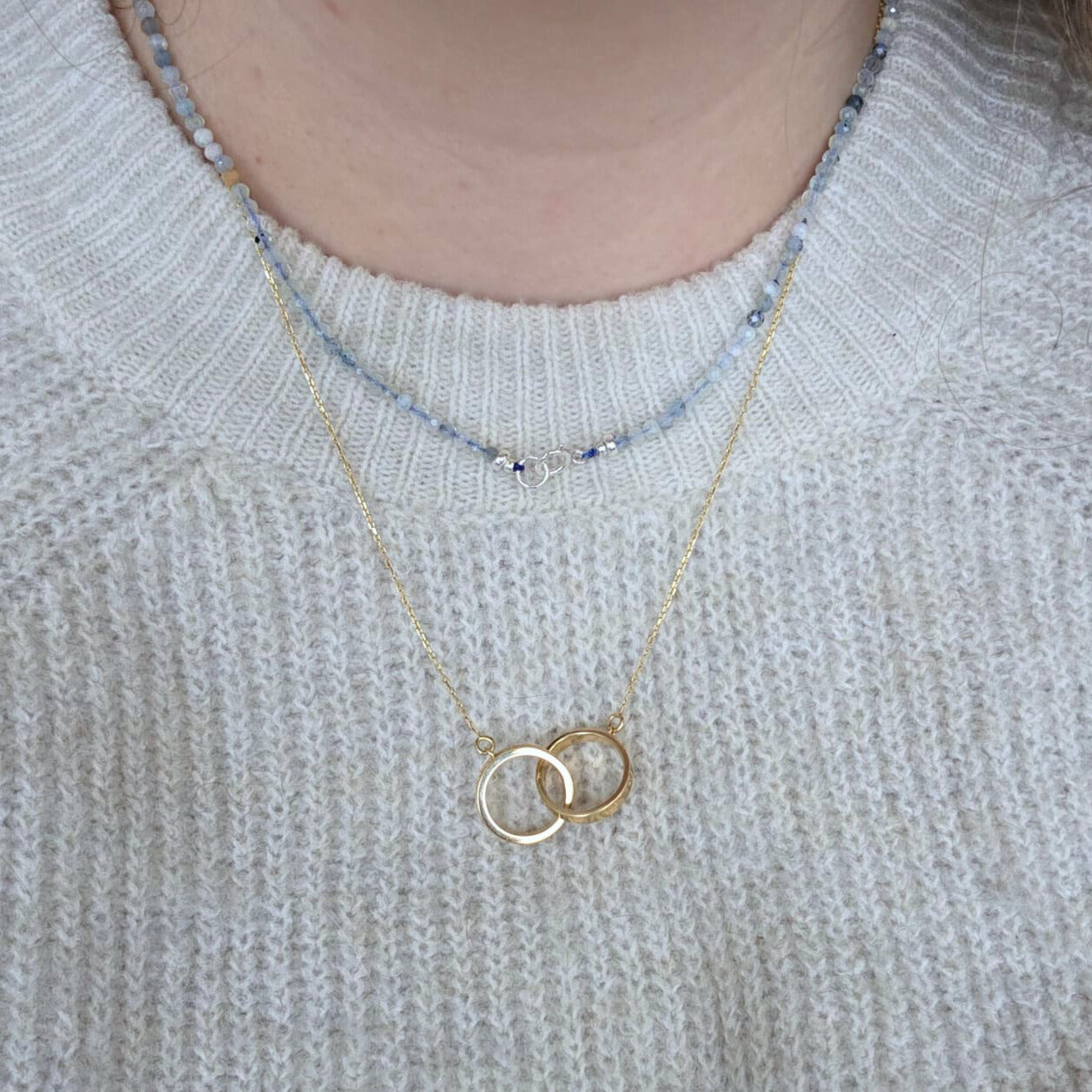 Zilver en aquamarijn edelsteen ketting