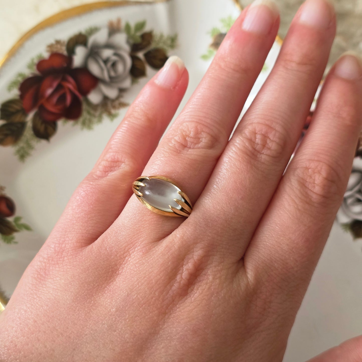 Vintage 14k gouden ring met maansteen cabochon