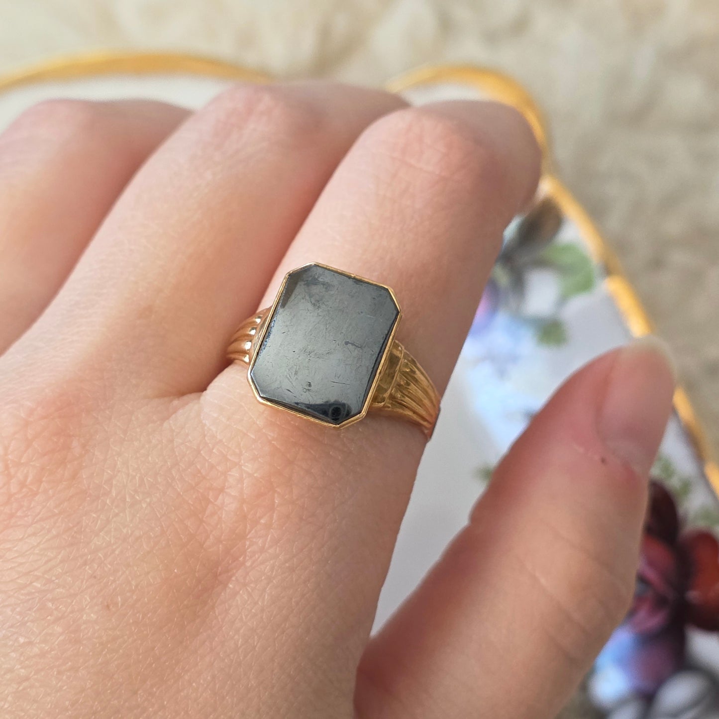 Vintage 18k gouden zegelring met hematiet