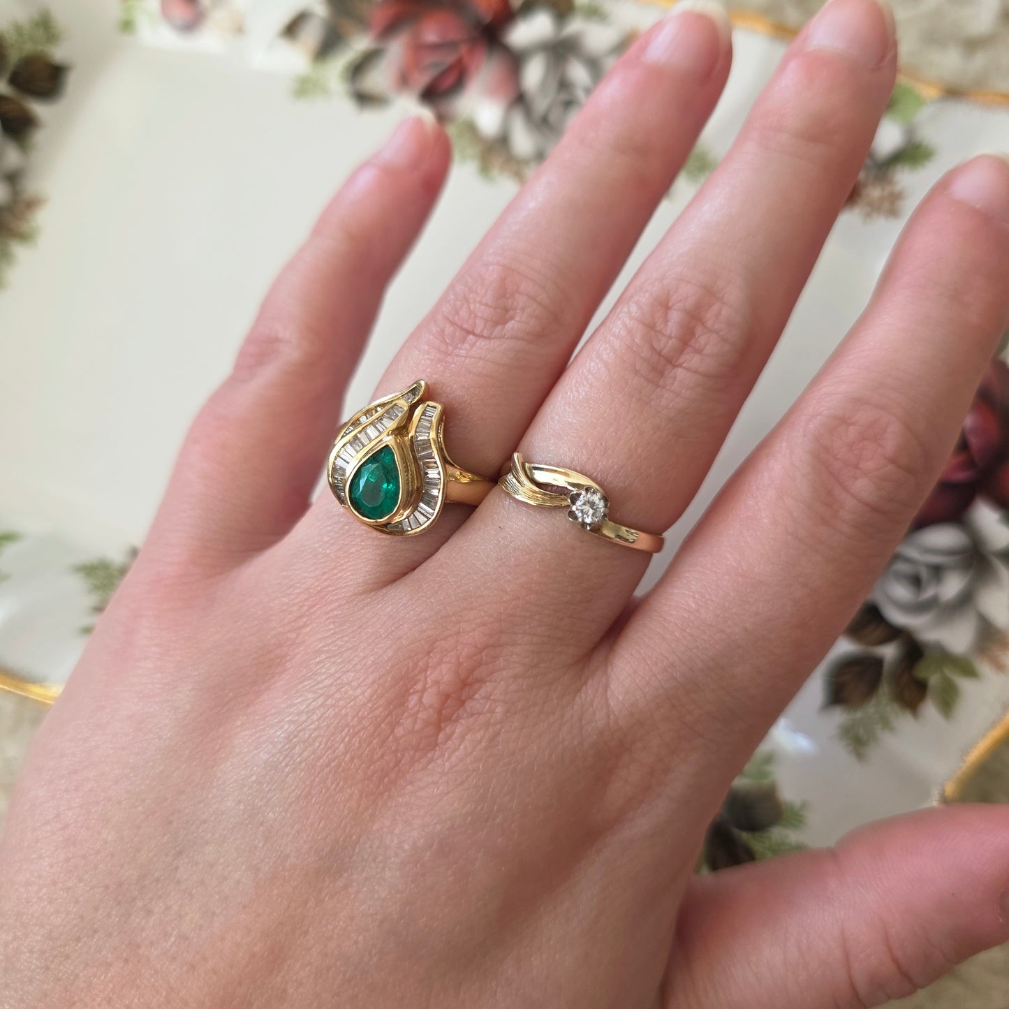 Vintage 18k gouden ring met smaragd en diamanten