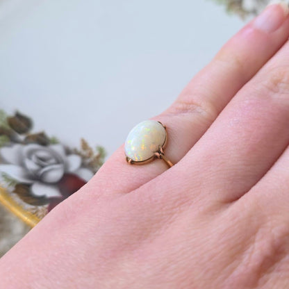 Vintage 18k gouden (pink) ring met opaal