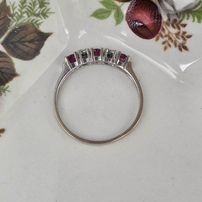 Vintage 14k white gold ring with ruby ​​and 0.03ct diamonds