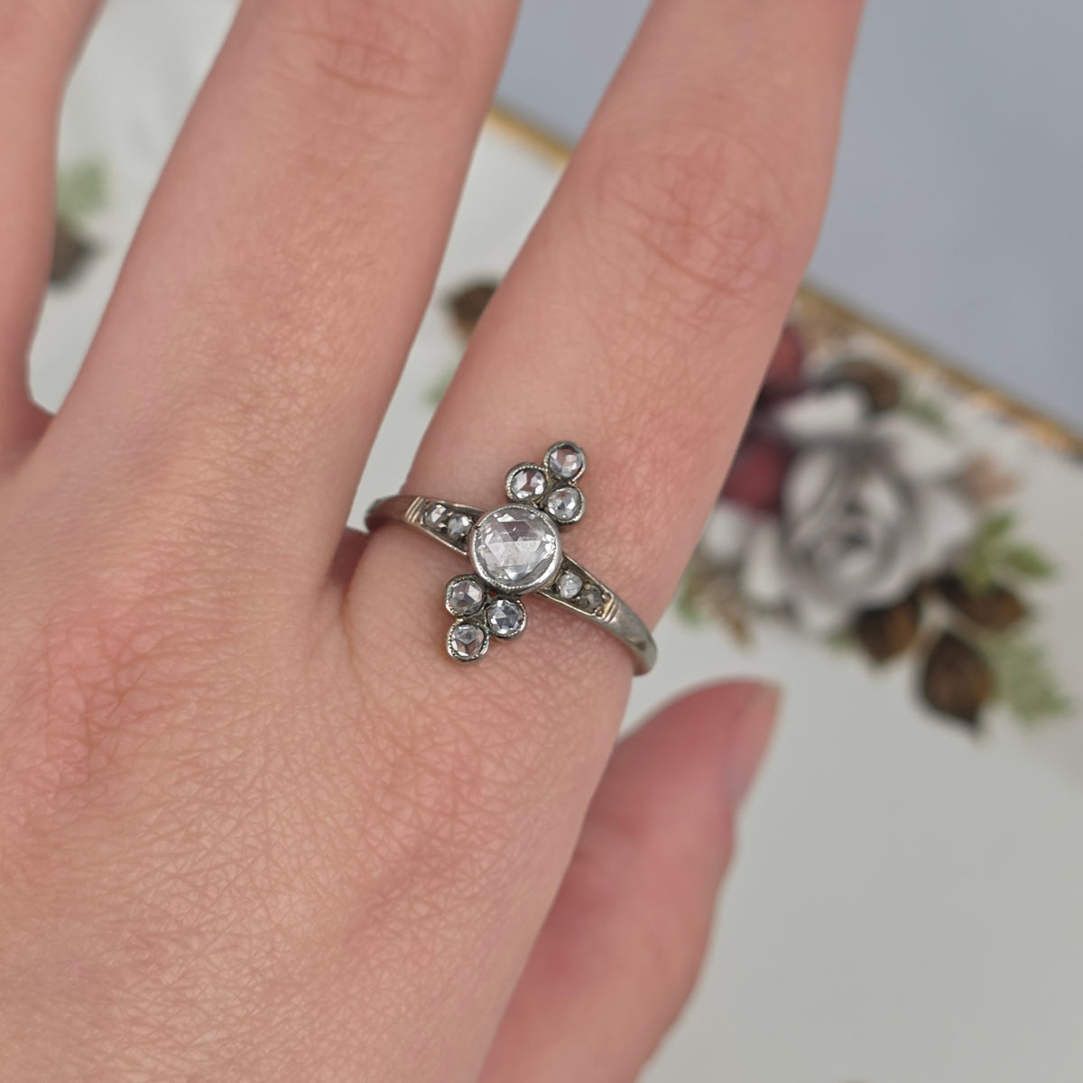 Antique 14k white gold ring with rose-cut diamonds