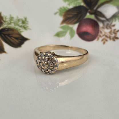 Vintage 14k gold ring with diamonds